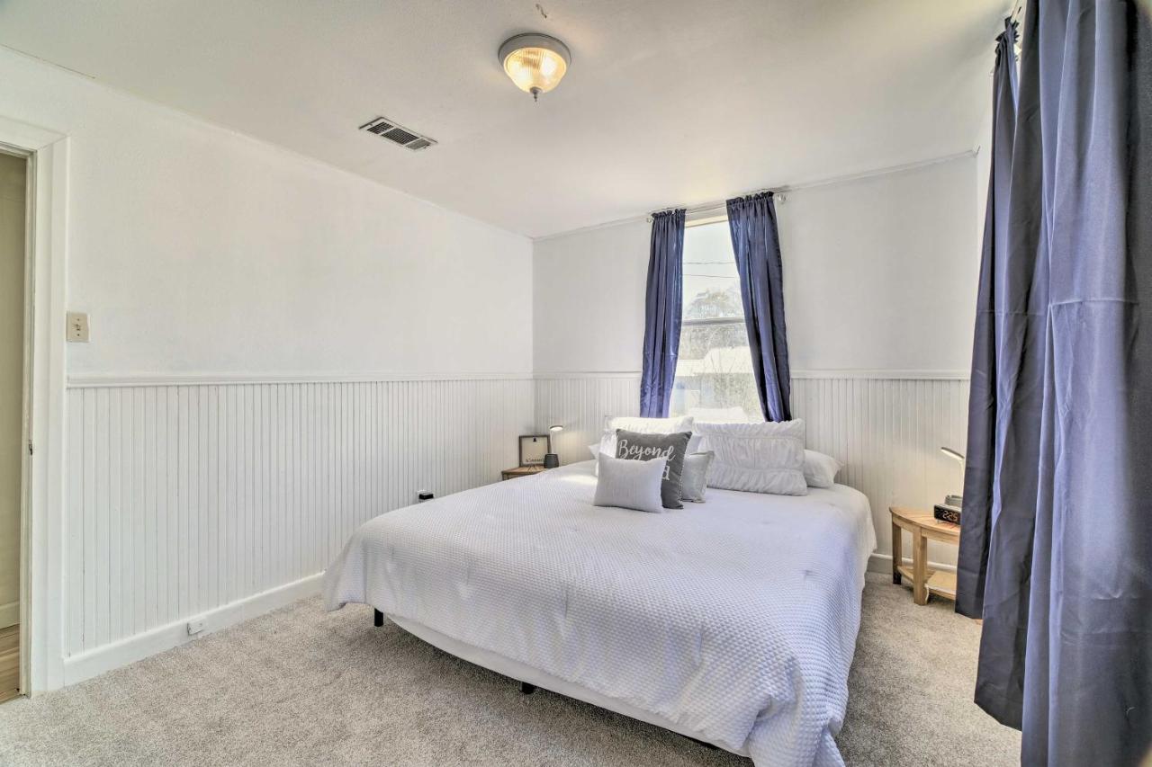 فيلا Cozy Livingston House With Fenced Yard And Patio! المظهر الخارجي الصورة