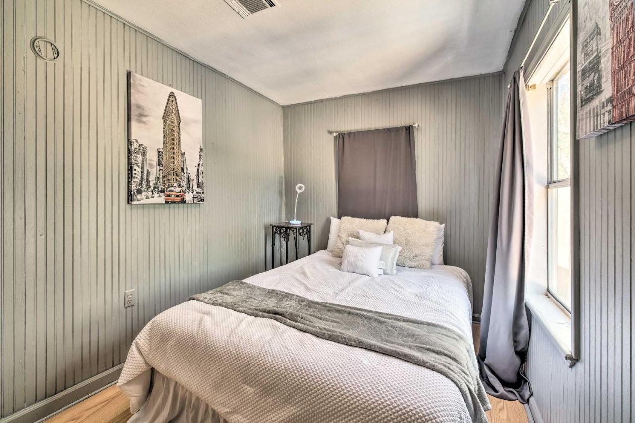 فيلا Cozy Livingston House With Fenced Yard And Patio! المظهر الخارجي الصورة